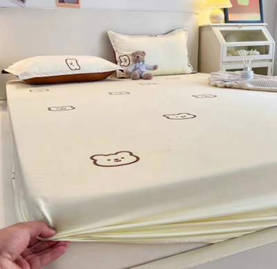 Kawaii Bear Sheet/Pillowcases
