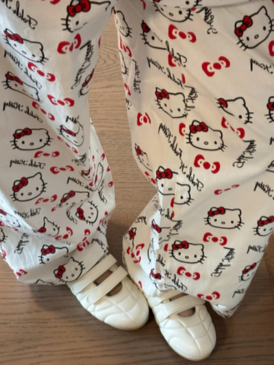 Kitty High-Waisted White Jeans