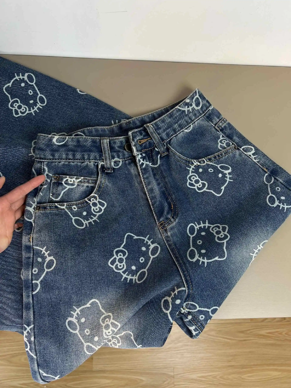 Kitty Face High-Waisted Jeans