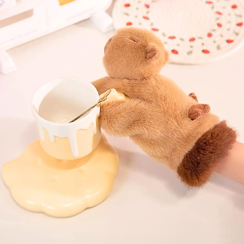 Kawaii Capybara Gloves