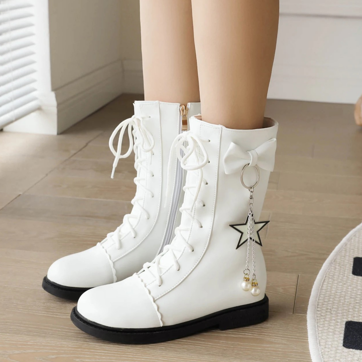 Martin Boots With Bow