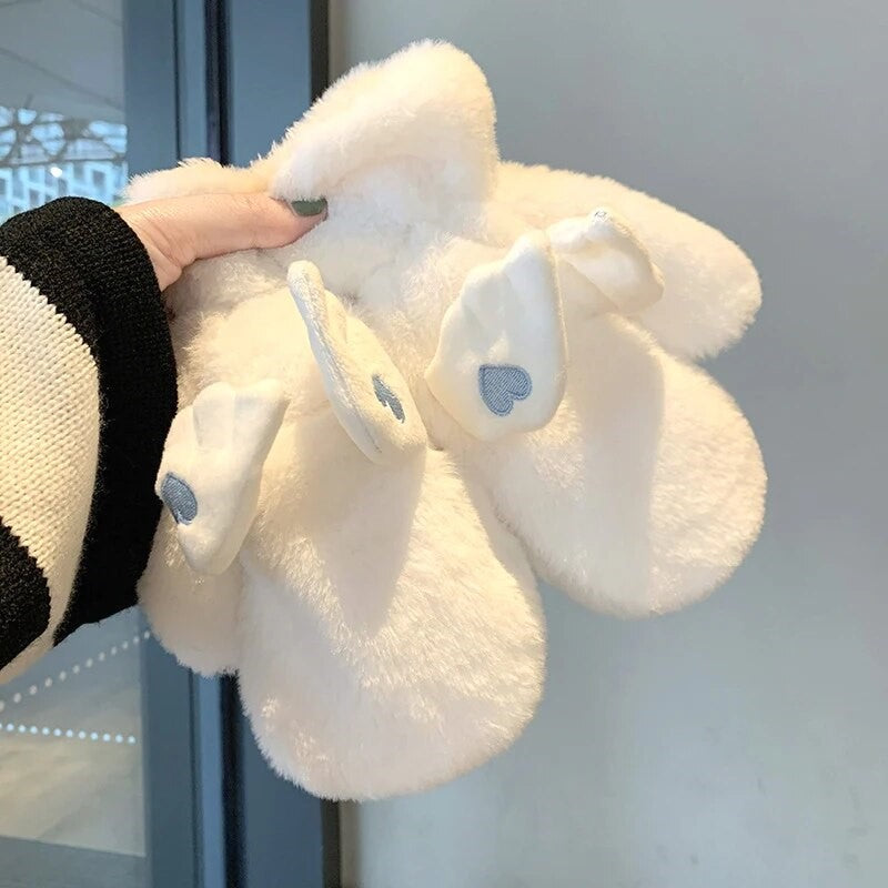 Fluffy Wing Gloves