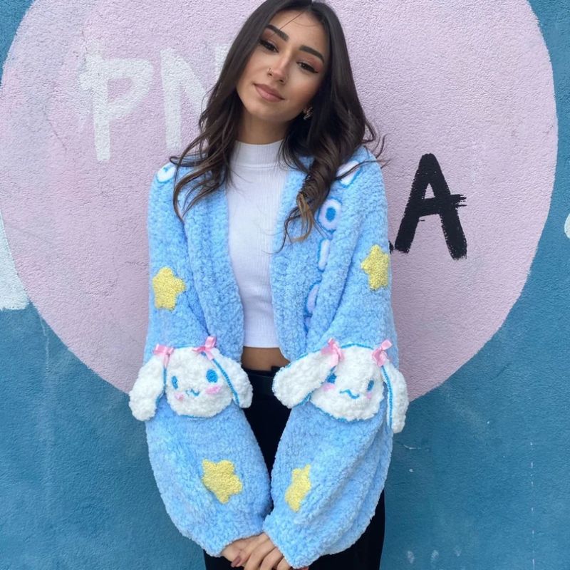 Soft knitted kawaii cardigan with wide sleeves