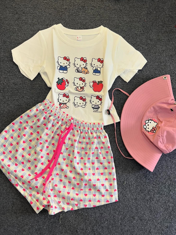 Kawaii Kitty Dream Tee