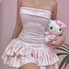 Short Kitty dress with great elasticity, featuring a cute and delicate style for a charming look.