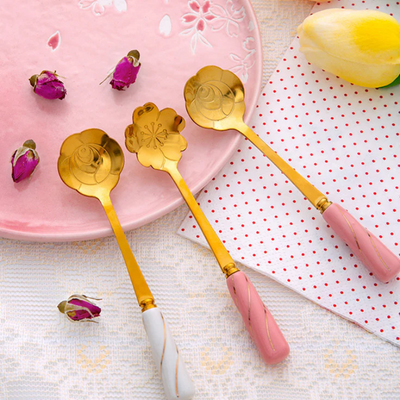 Pretty Sakura Spoon