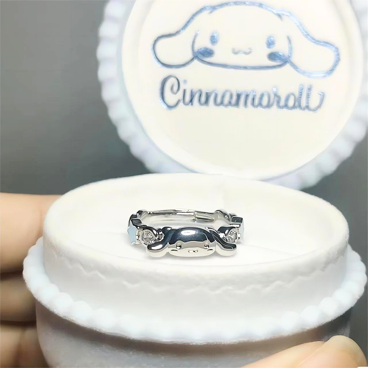 Cinnamoroll Surprise Box