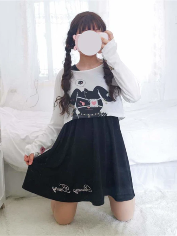 Psycho Bunny, a unique style blending cuteness with darker elements, creating a kawaii look with a touch of mystery and boldness.
